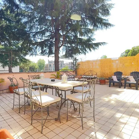 Апартаменты Elegantis Vatican View With Private Terrace *